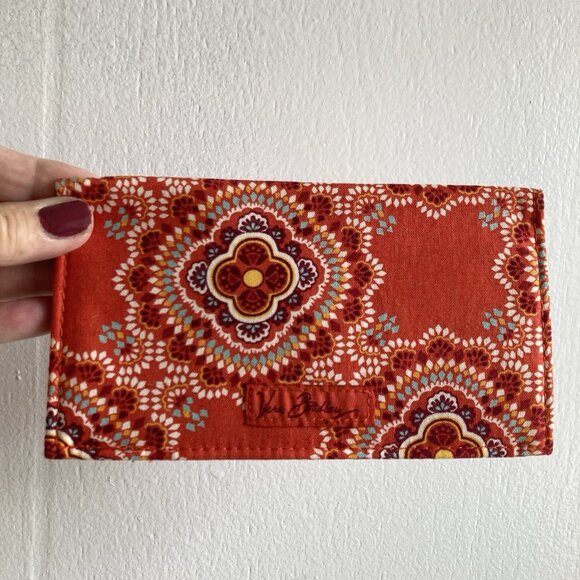 Vera Bradley Checkbook Cover - Picture 1 of 8